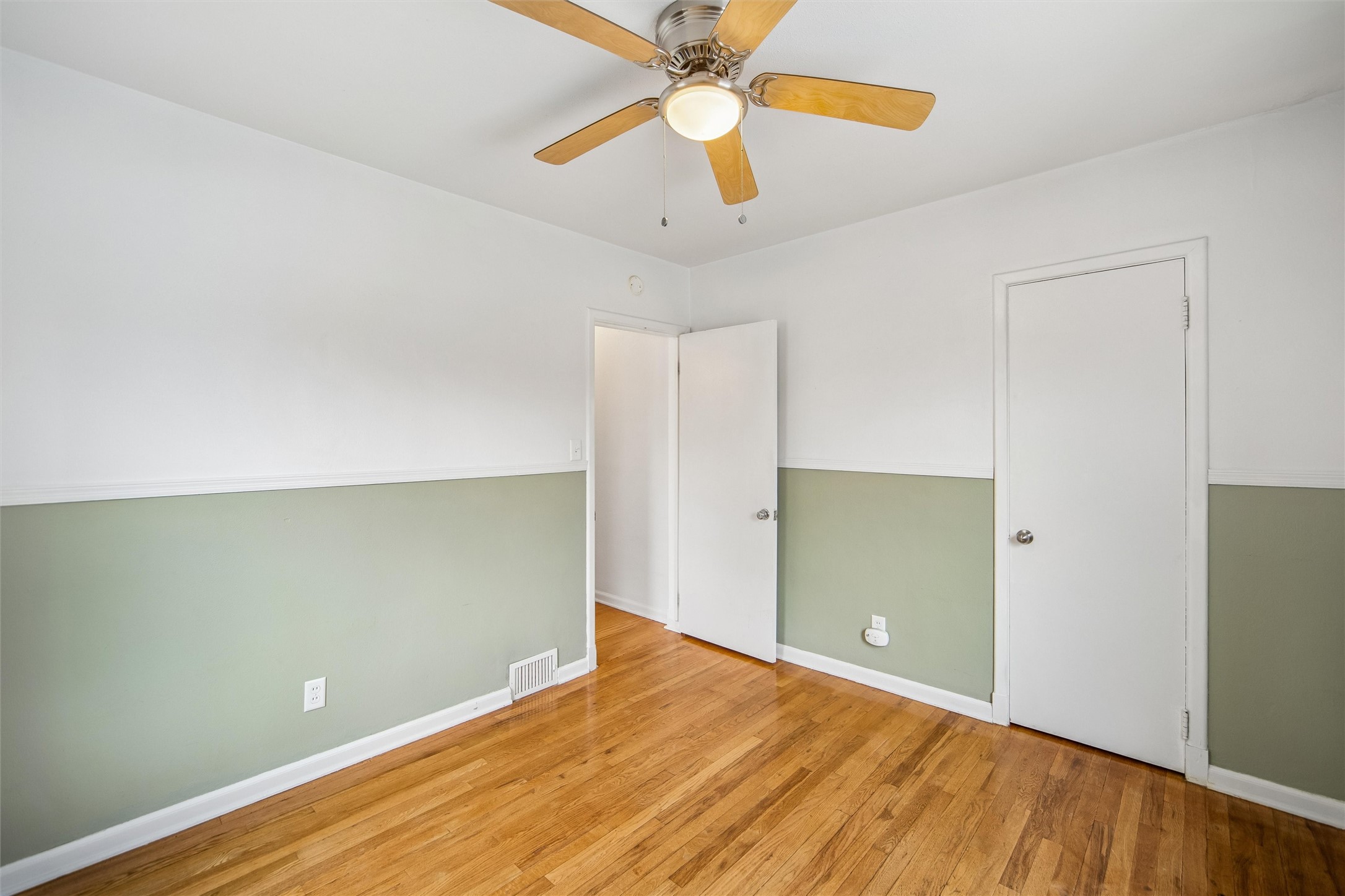2712 49th Street