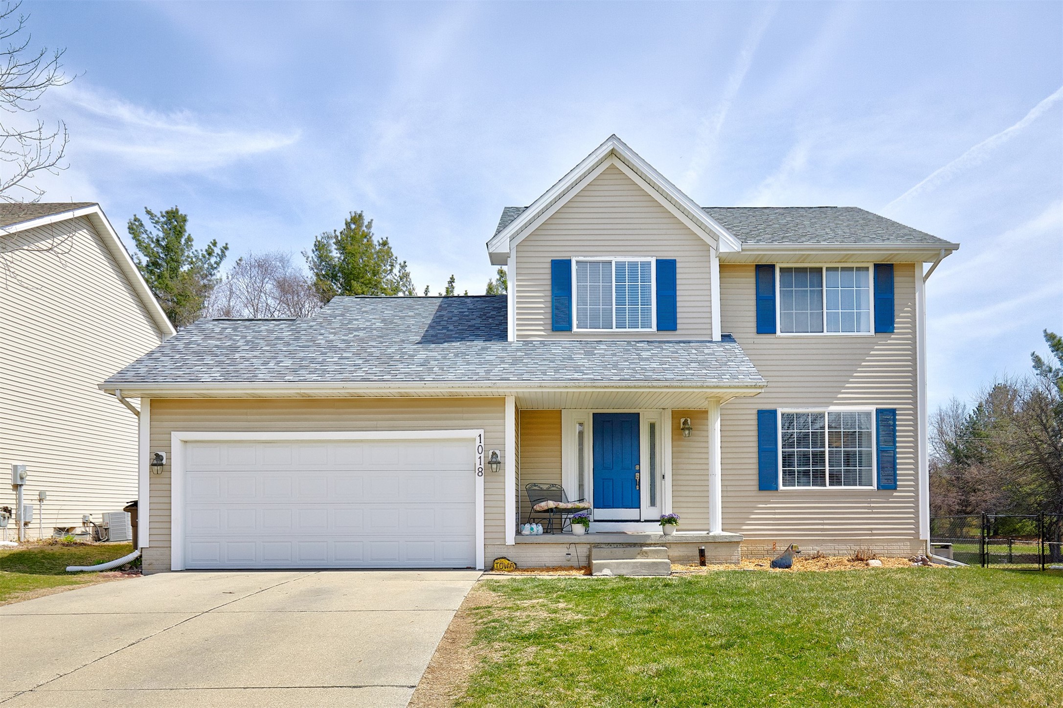 1018 S 50th Place