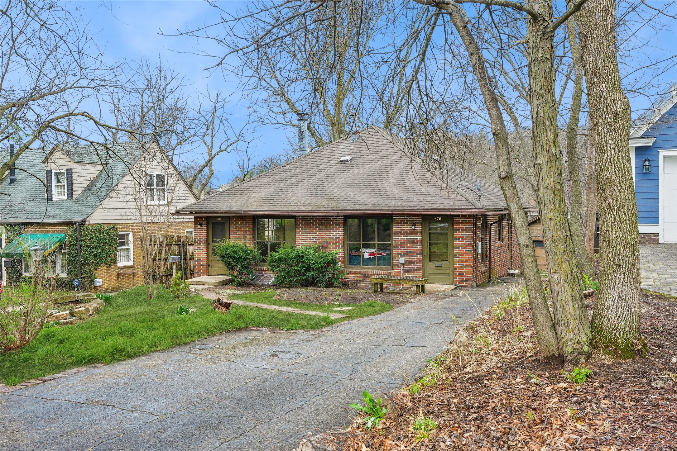 576 & 578 SW 42nd Street