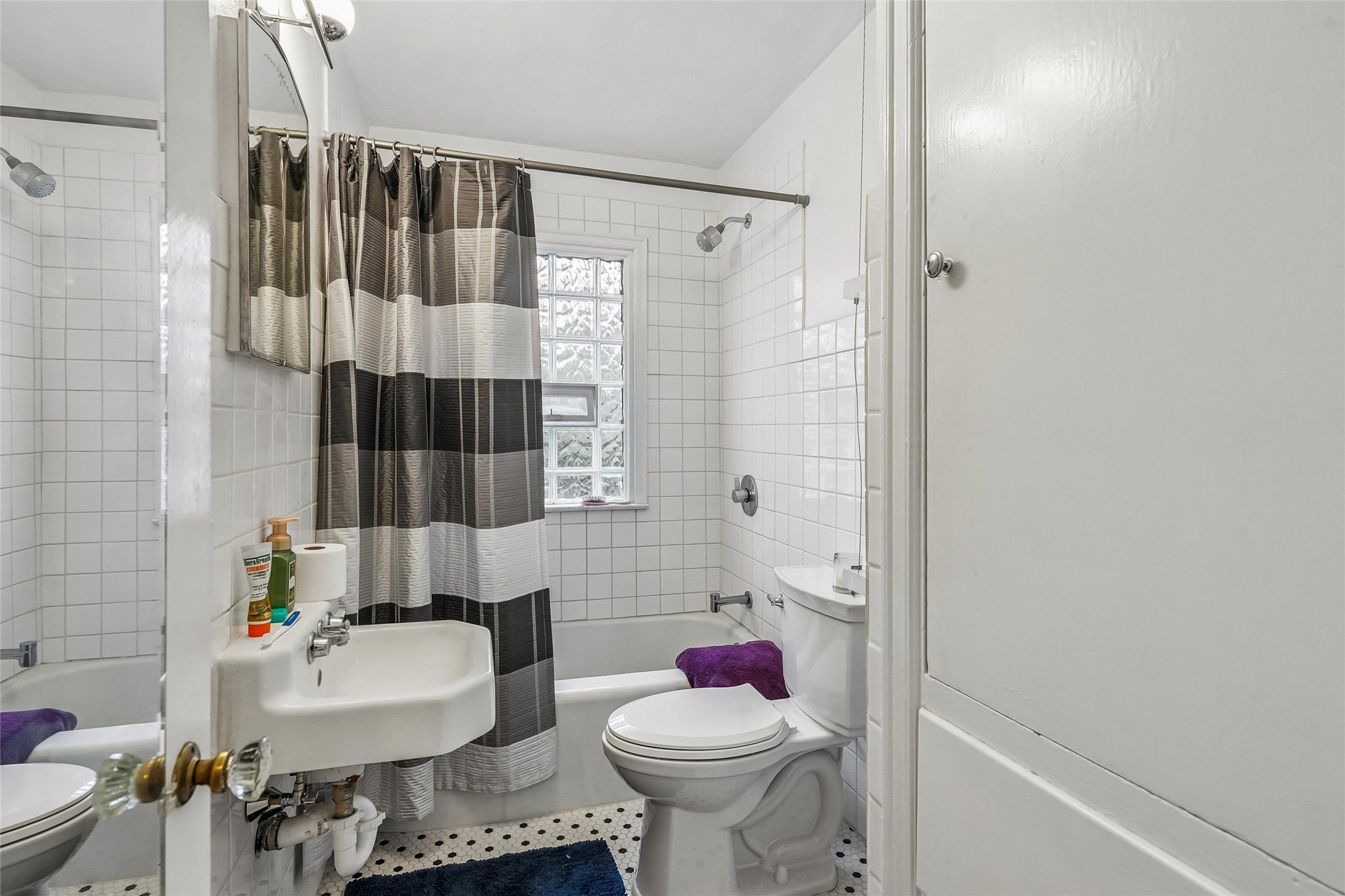 576 & 578 SW 42nd Street