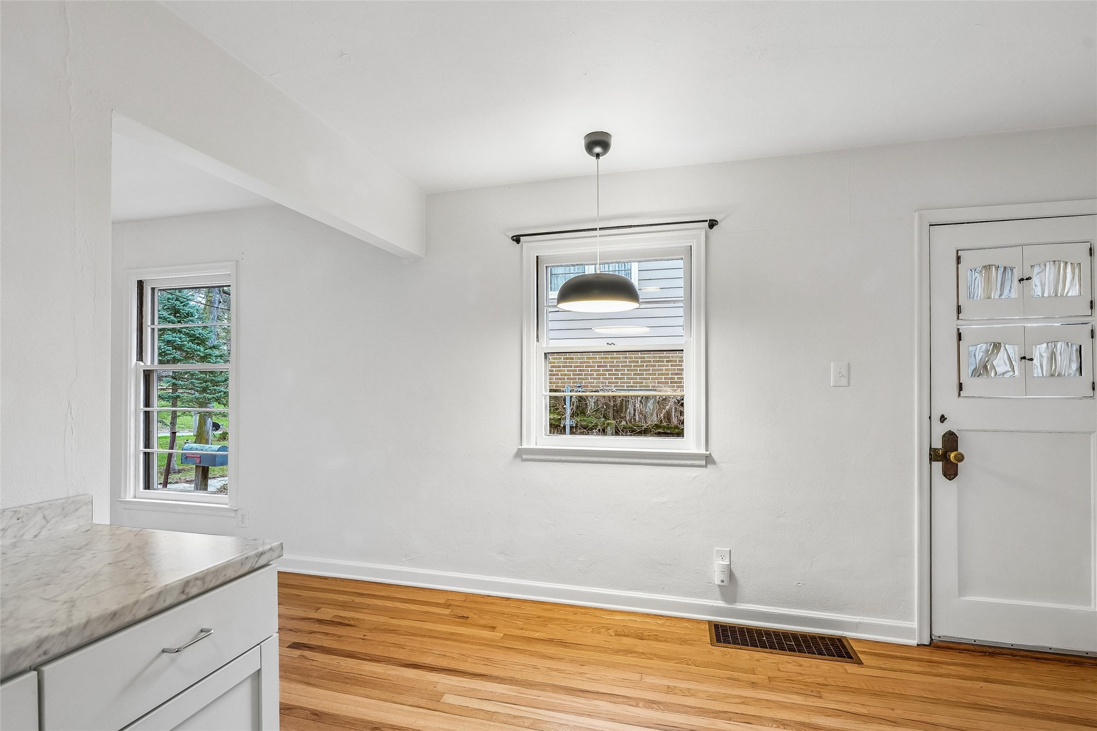 576 & 578 SW 42nd Street