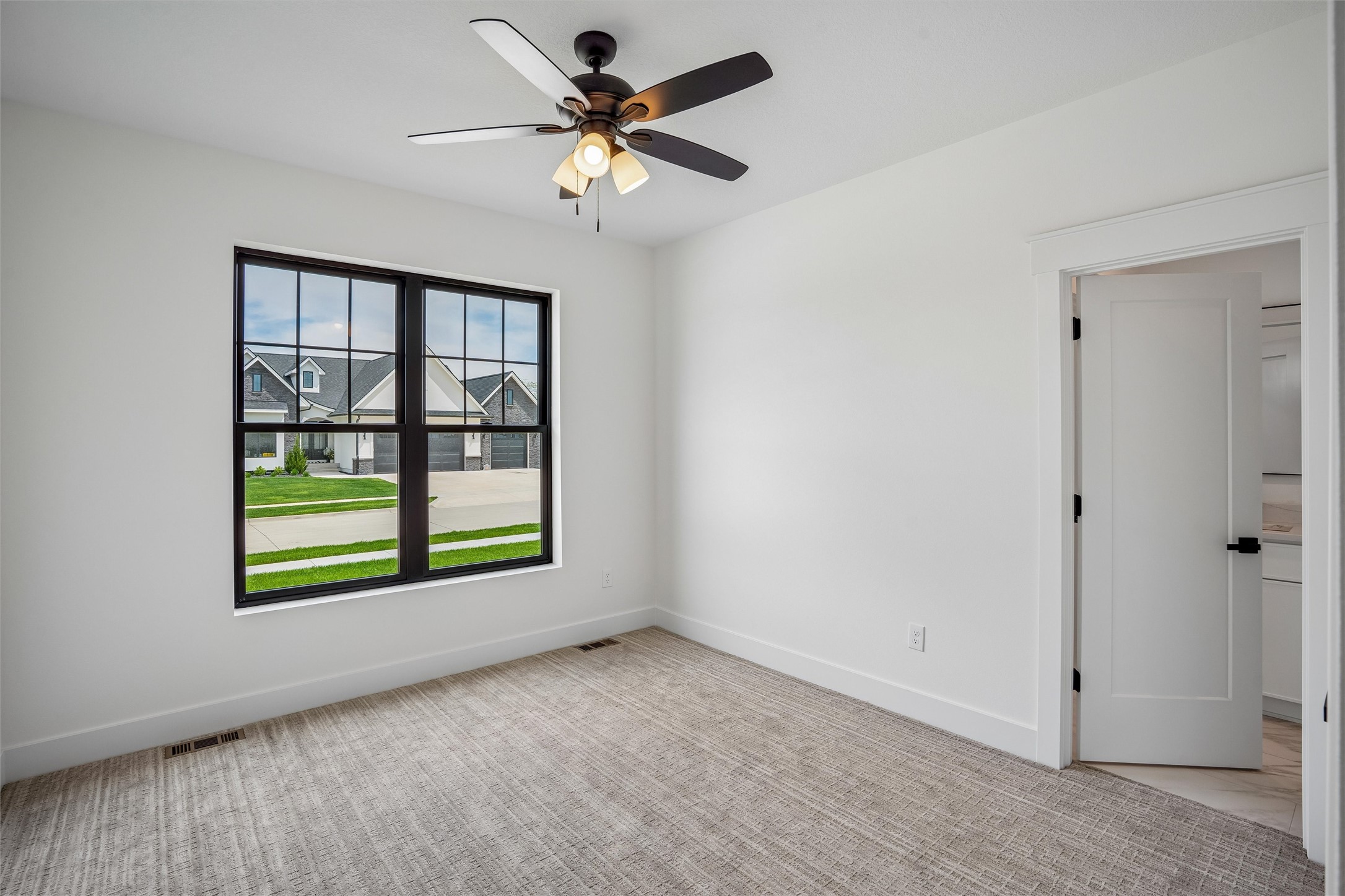 18190 Hidden Knoll