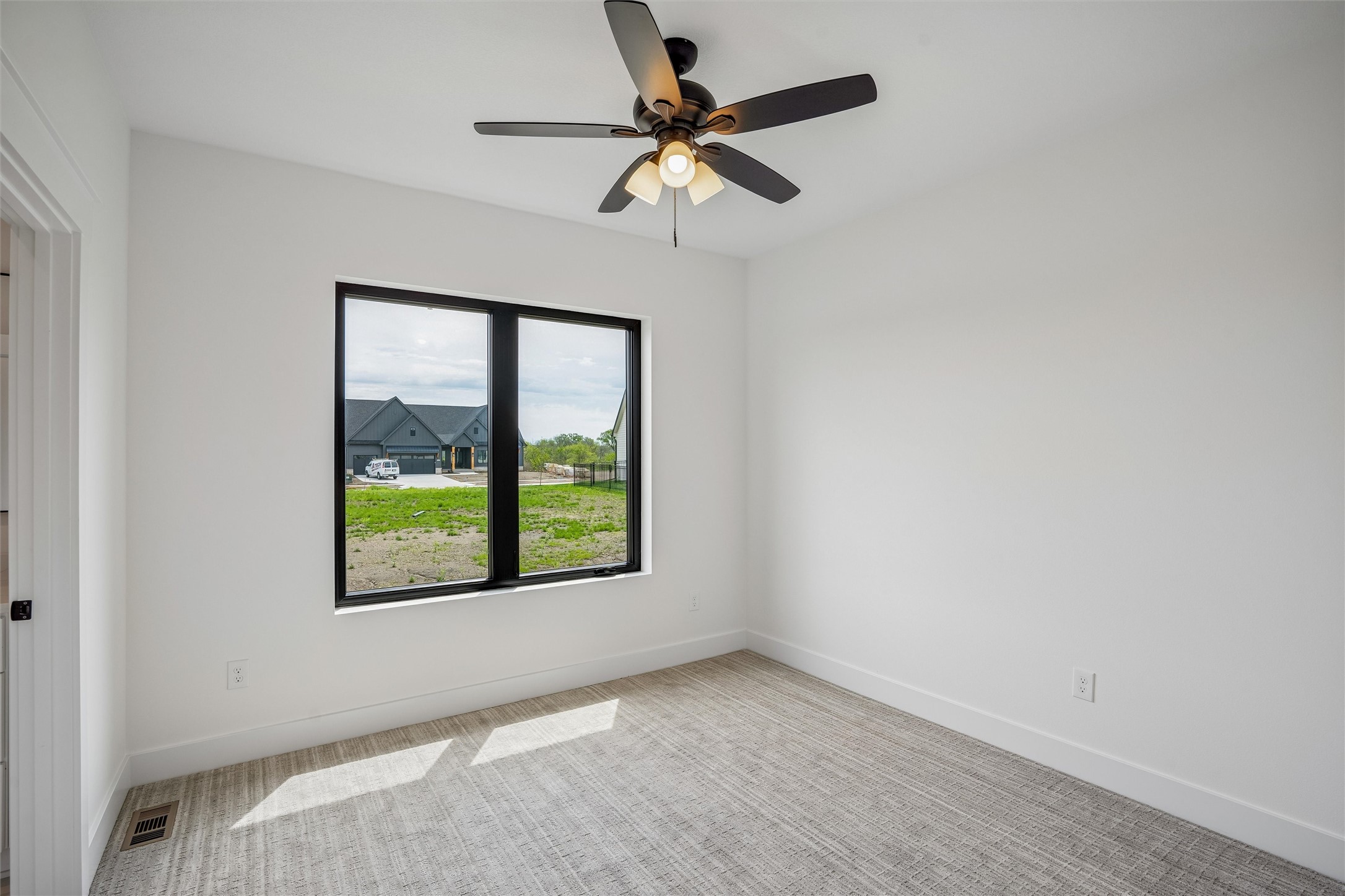 18190 Hidden Knoll