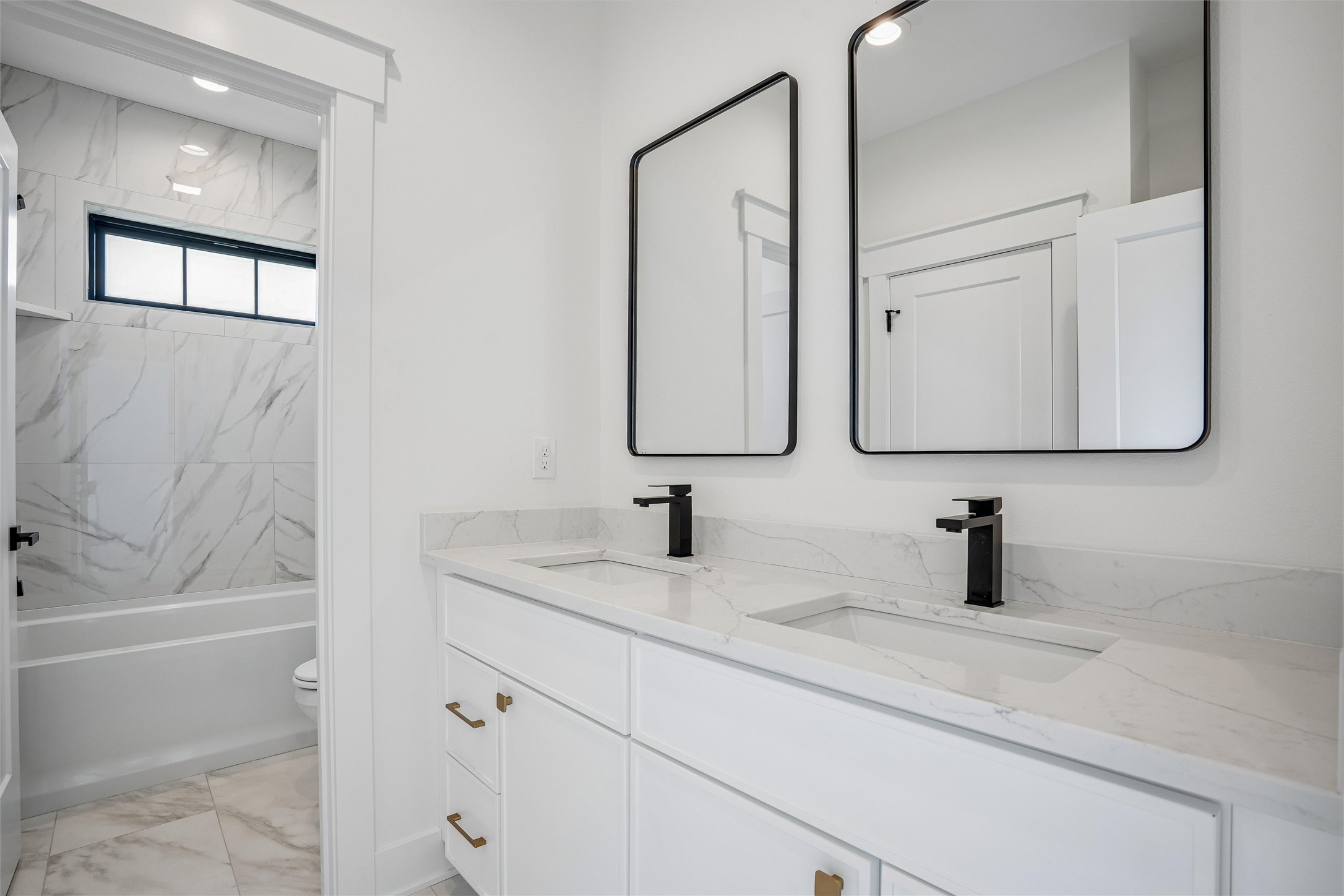 18190 Hidden Knoll