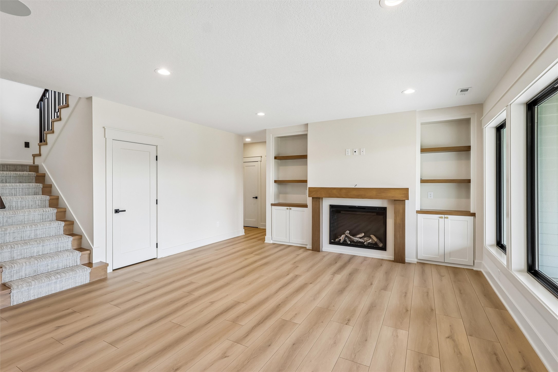 5254 175th Street