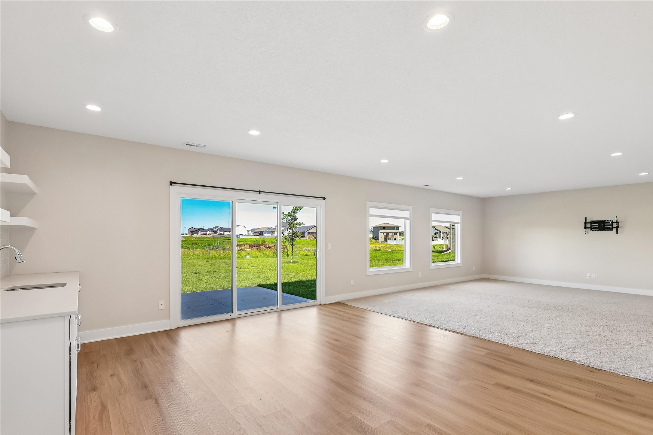 460 NW Gracewood Drive