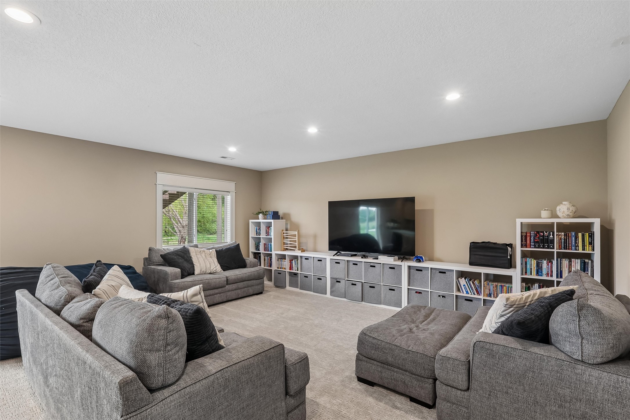 345 Dunham Drive