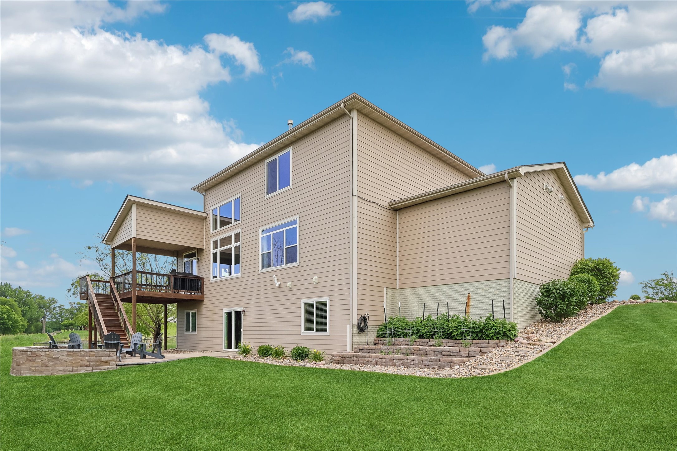345 Dunham Drive