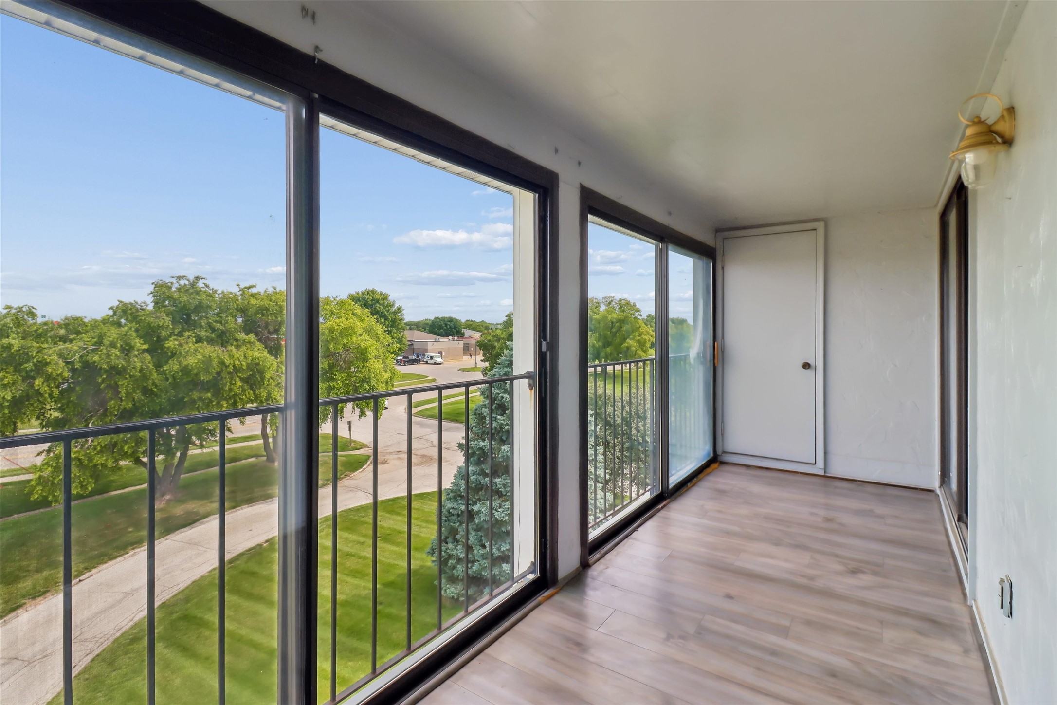 4829 86th Street 25