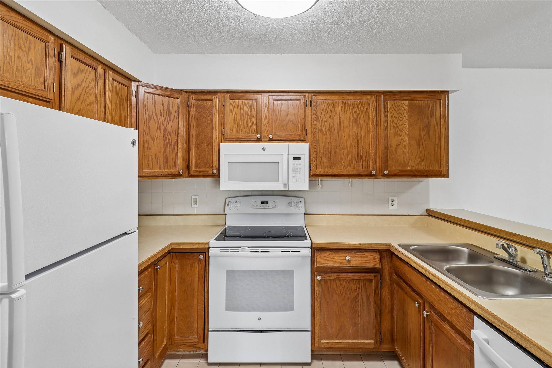 4829 86th Street 25