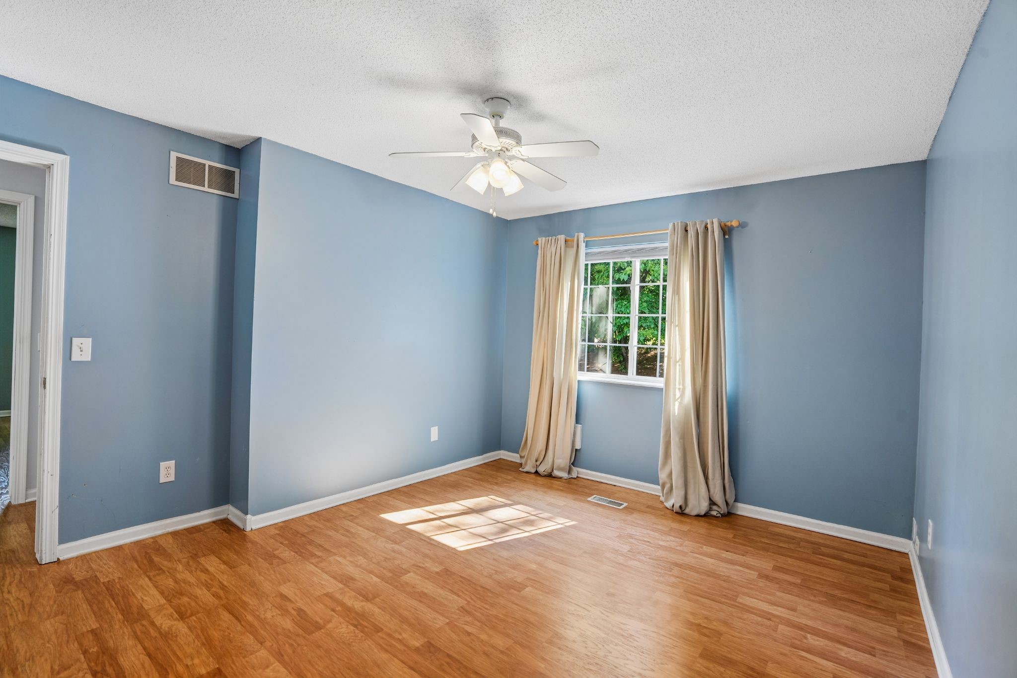 495 S 51st Street 45