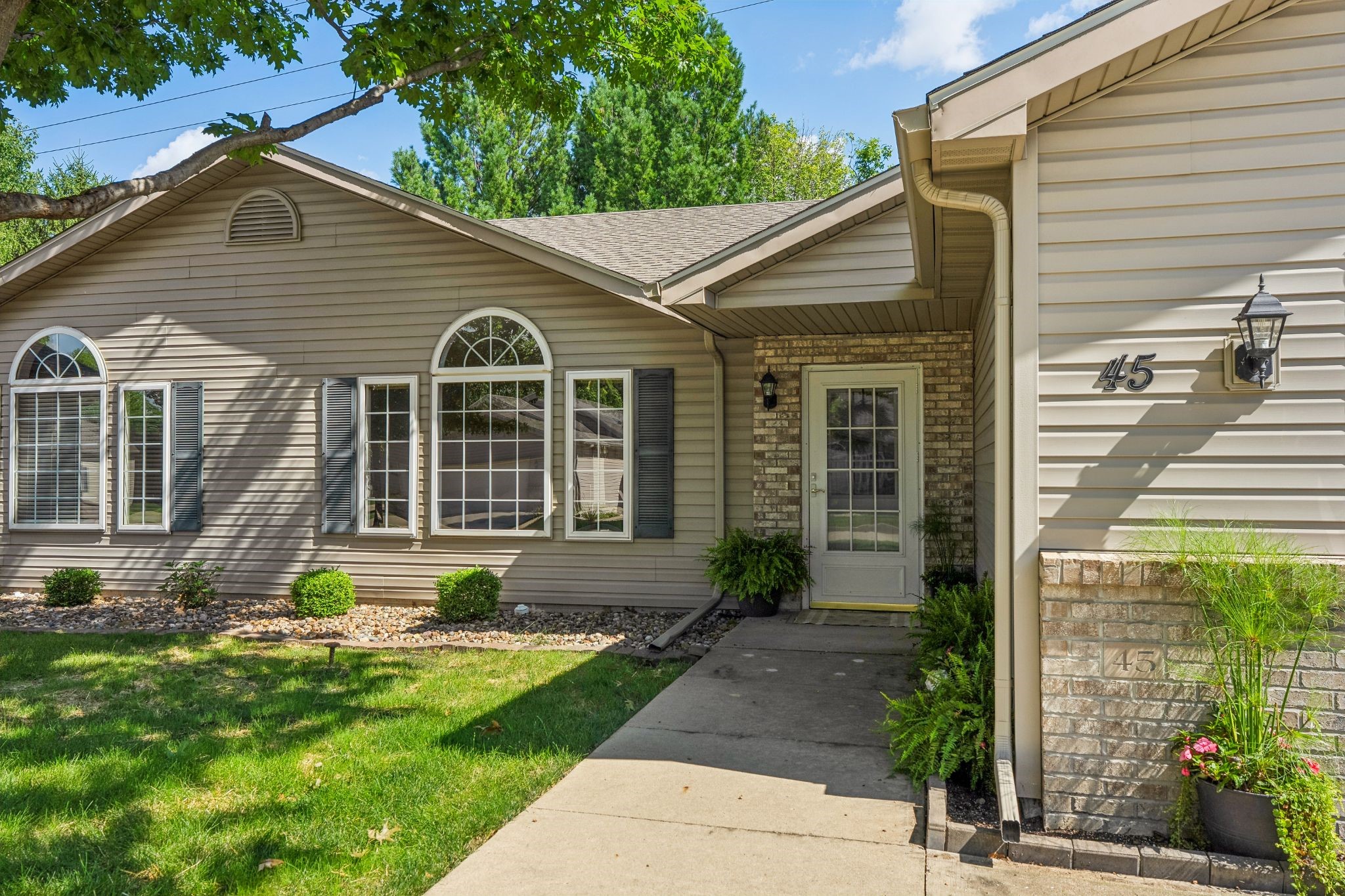 495 S 51st Street 45