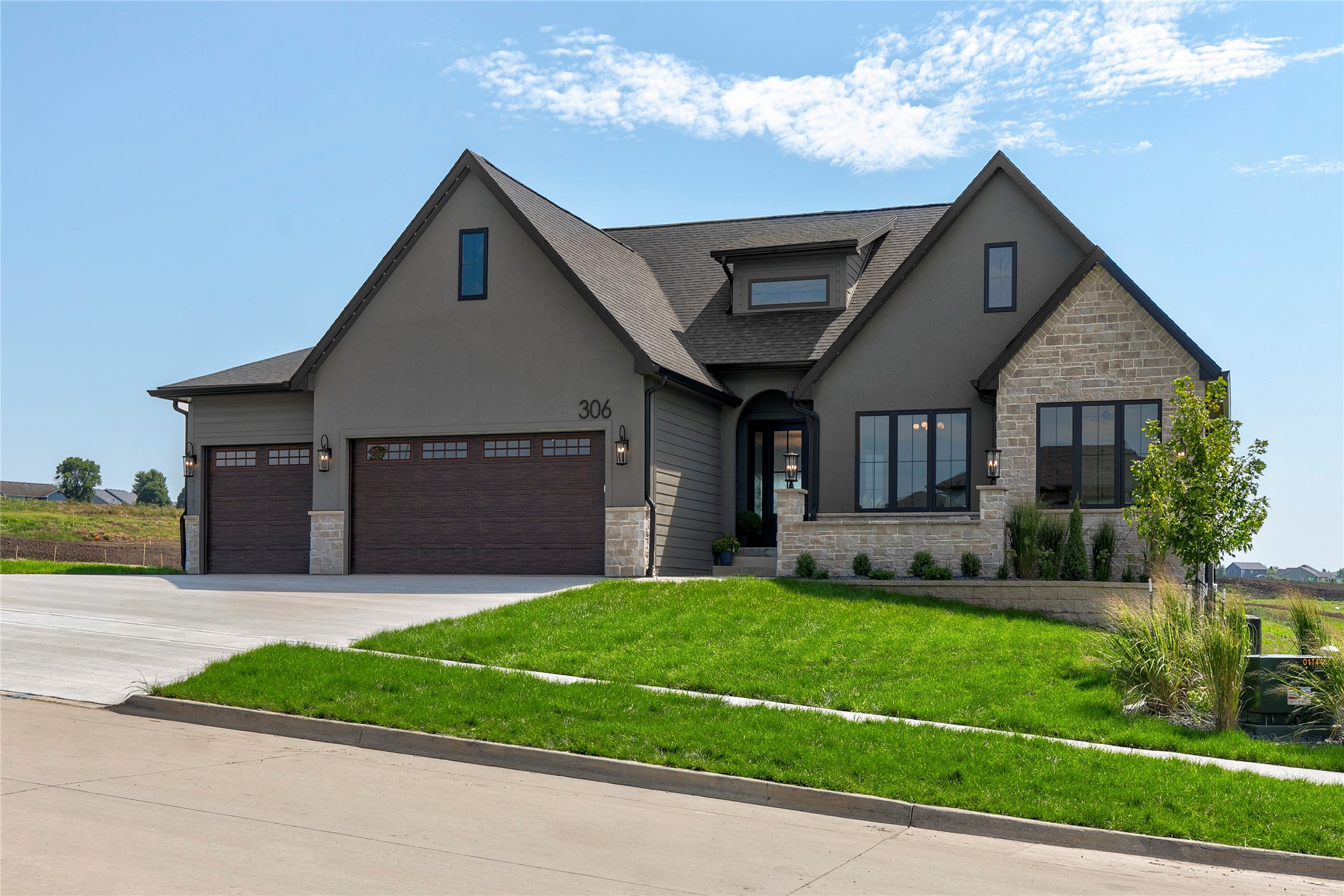306 Emmett Court