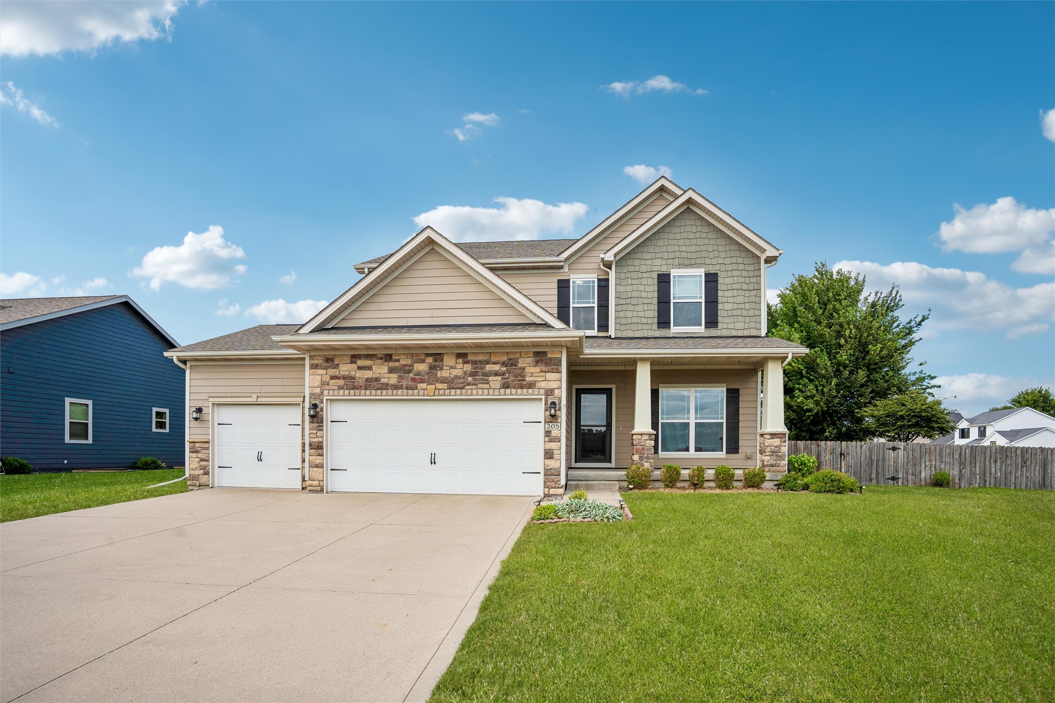 205 SE Telby Lane