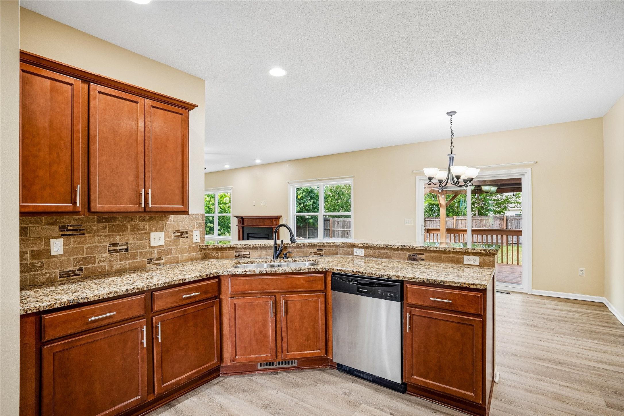 205 SE Telby Lane