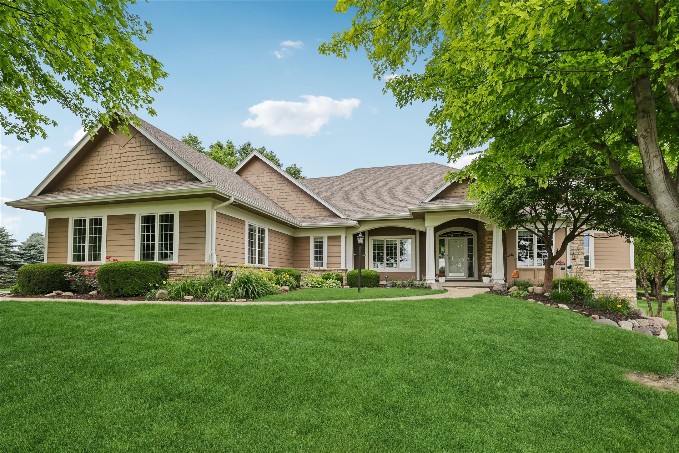 29139 Woodland Hills Drive