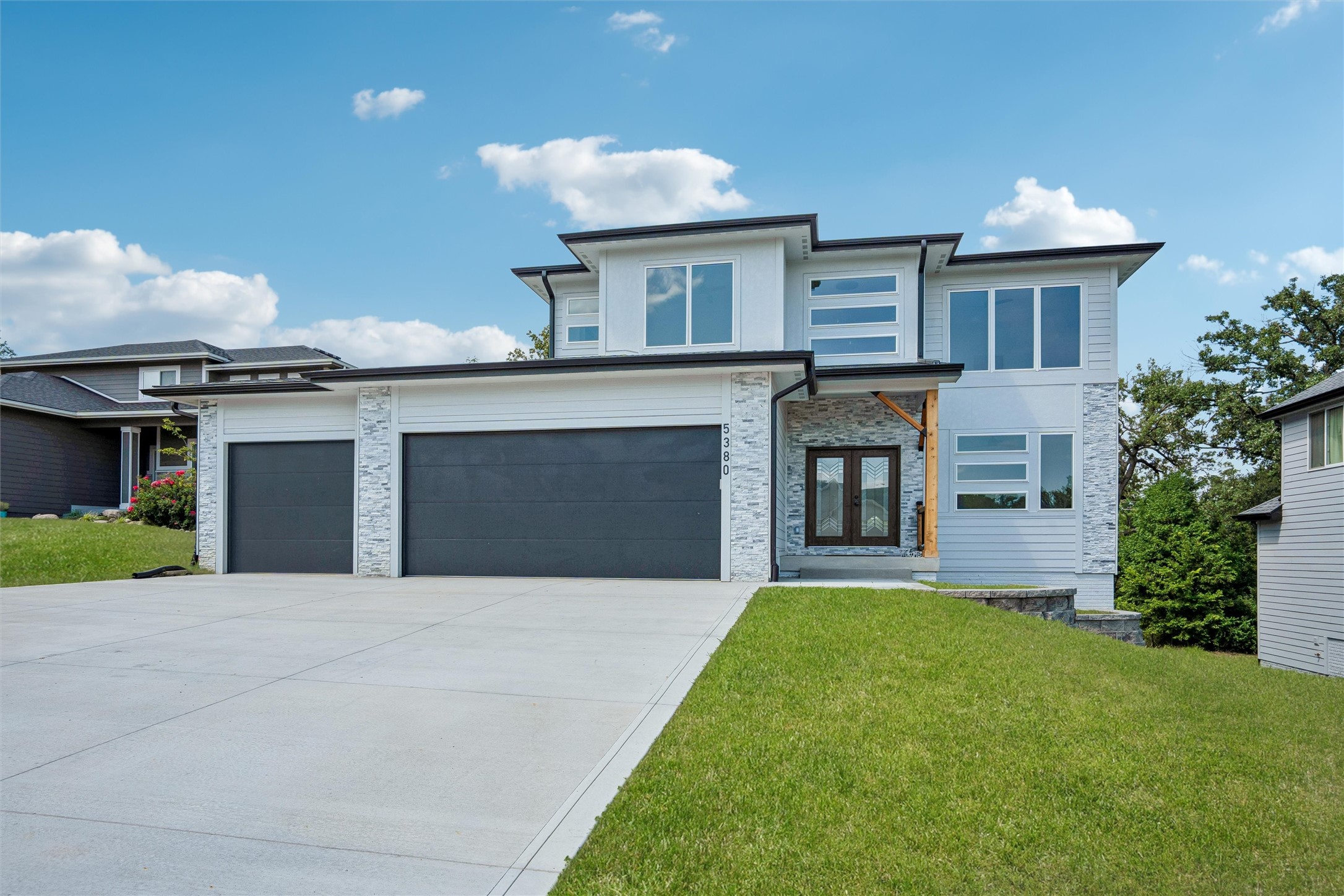 5380 Carter Court