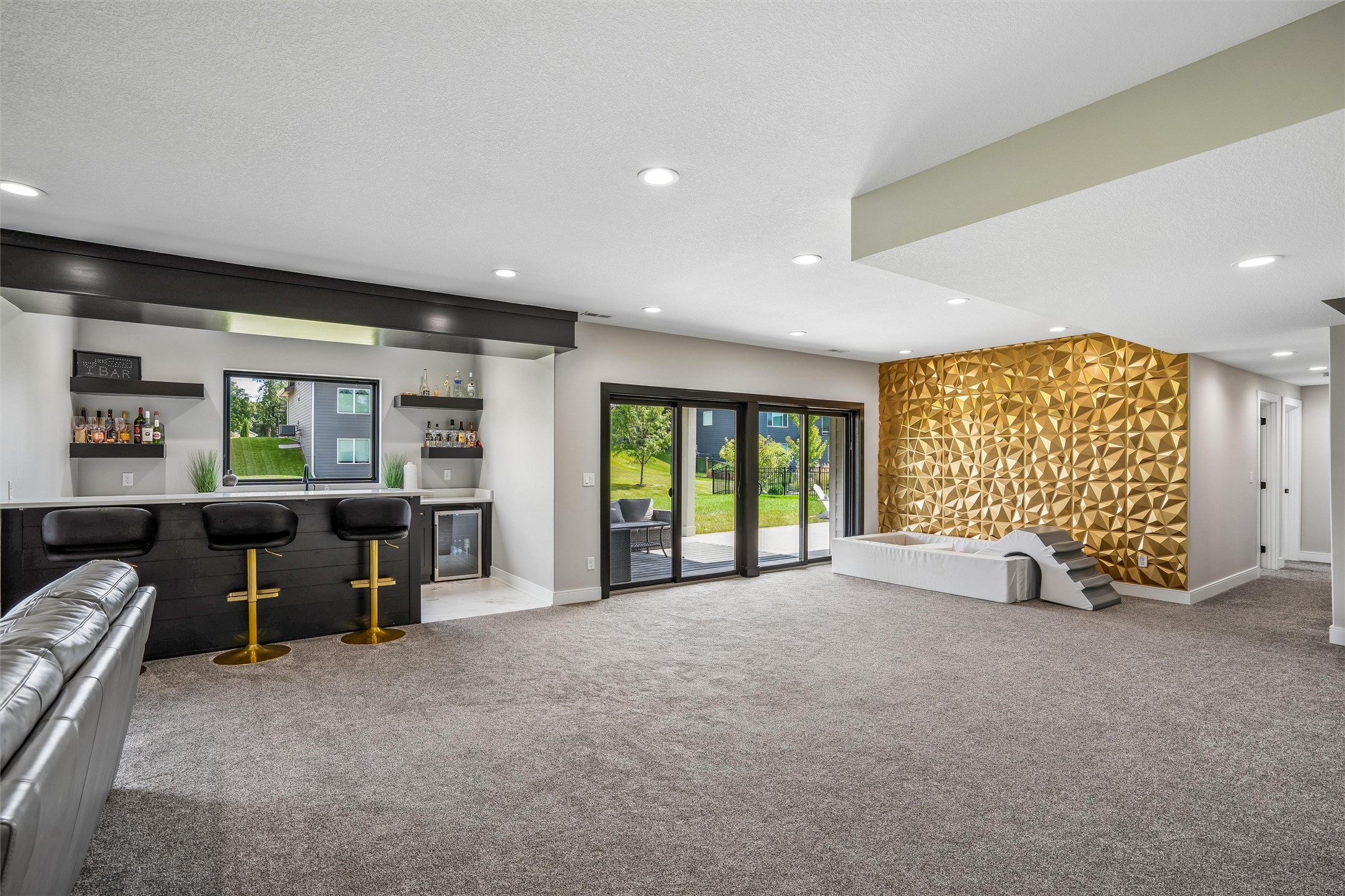 2317 NE Little Beaver Drive