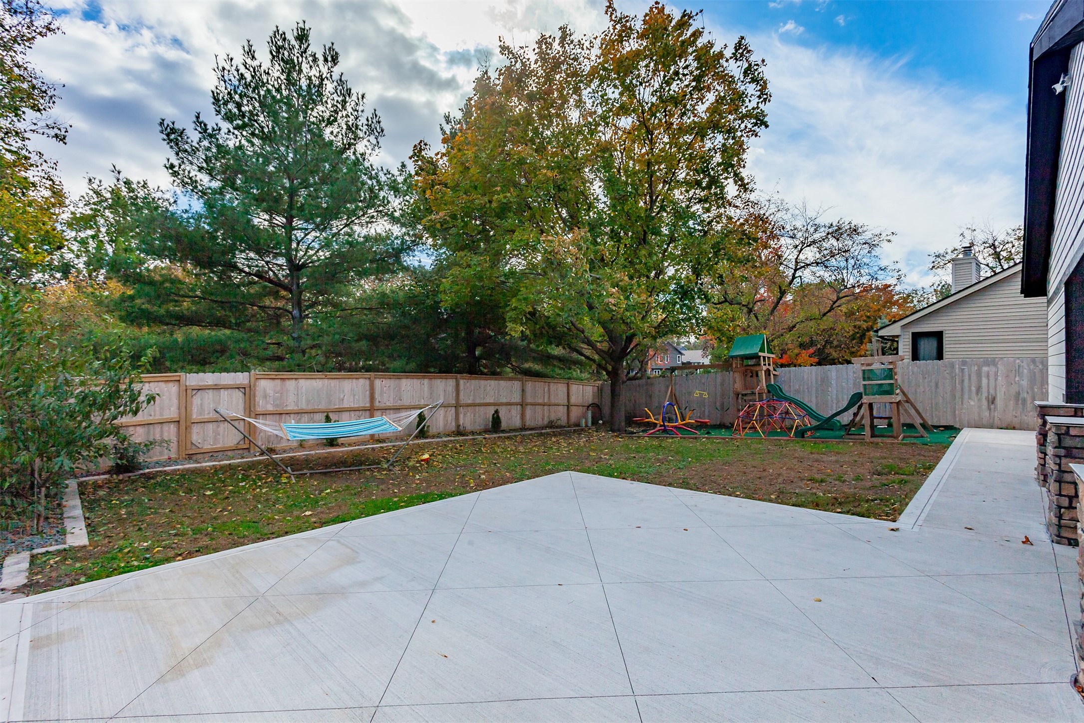 5920 Village Circle