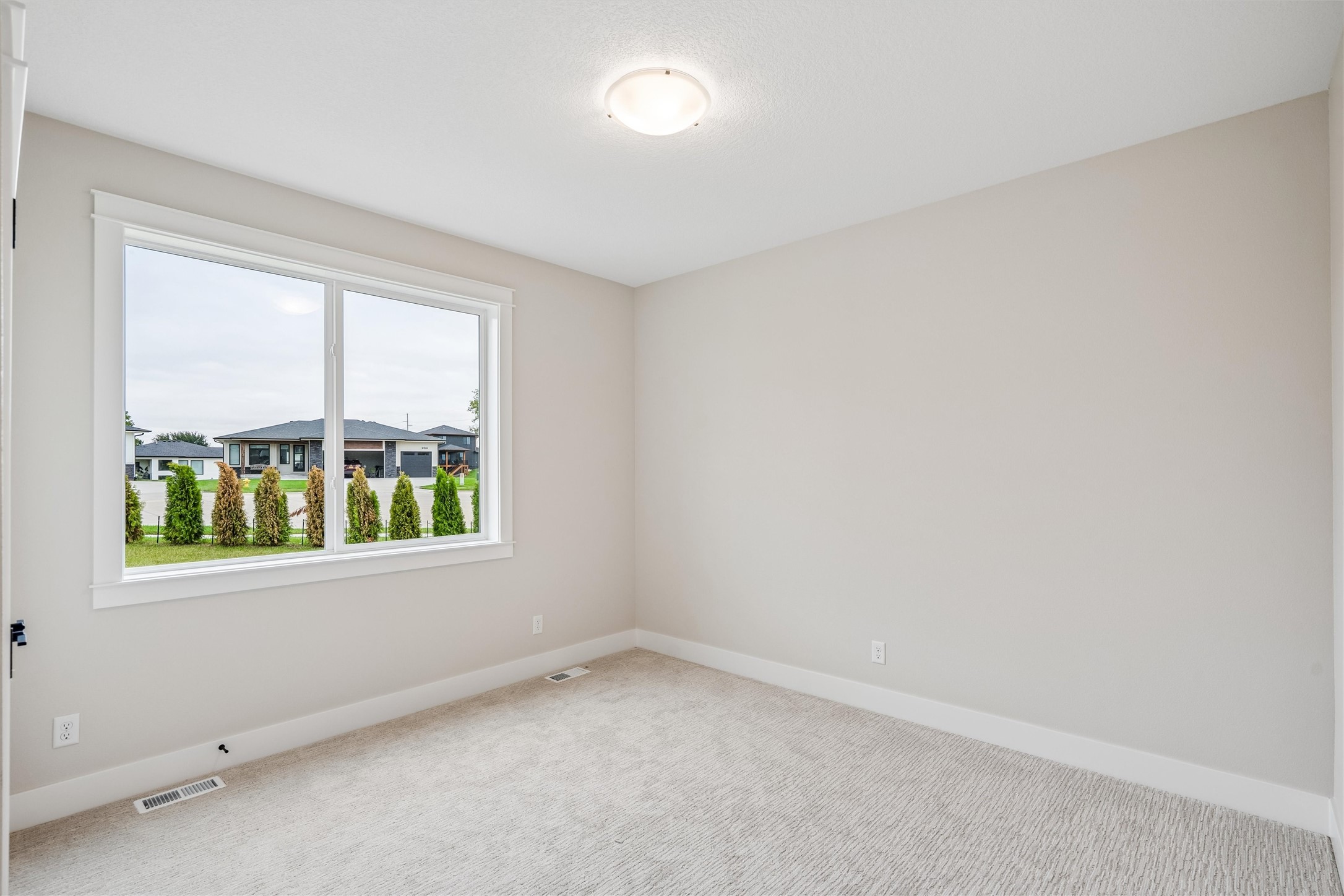 14311 Catalpa Drive