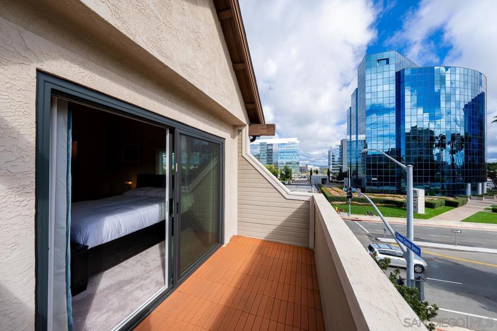 9290 Towne Centre Dr 88