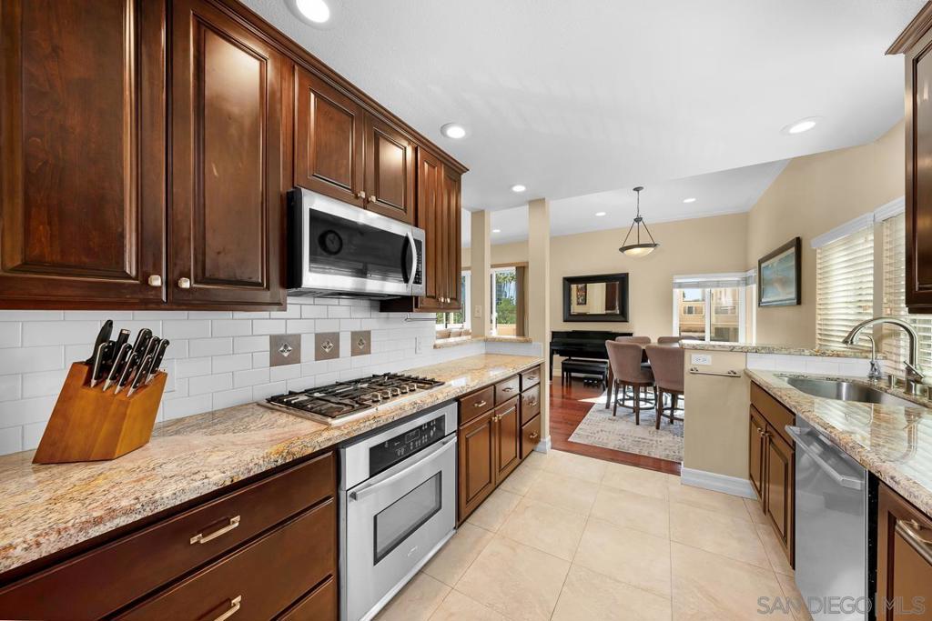 9290 Towne Centre Dr 88