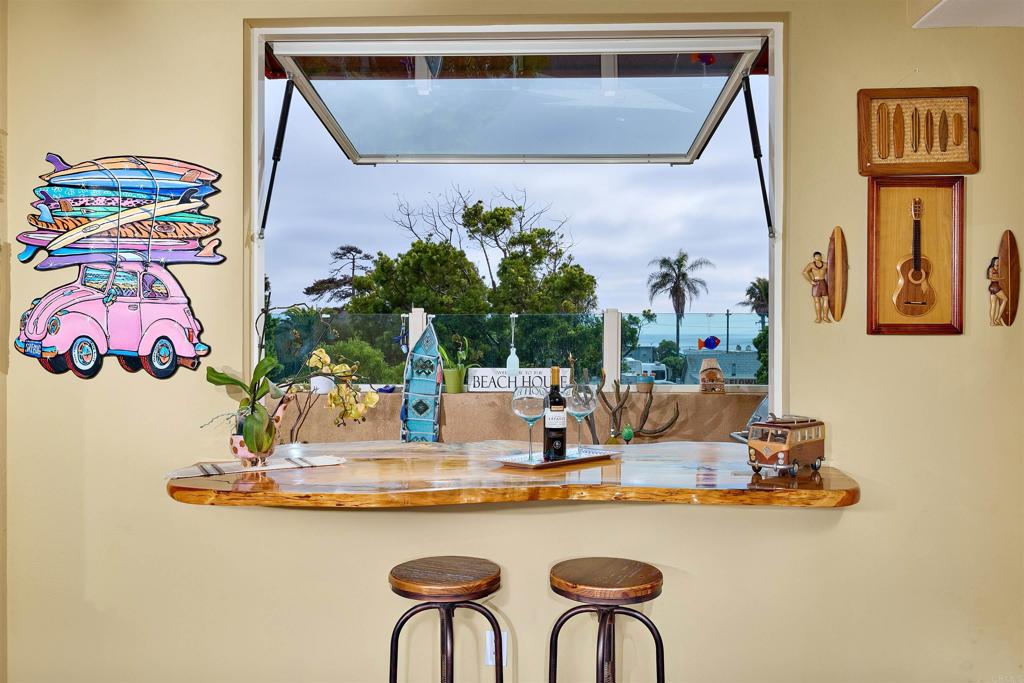 2744 Carlsbad Blvd. 204