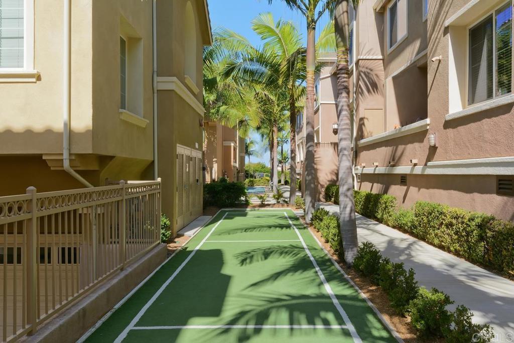 2744 Carlsbad Blvd. 204