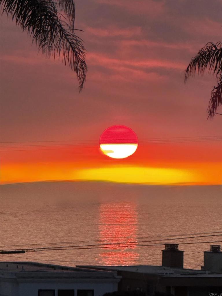 2744 Carlsbad Blvd. 204