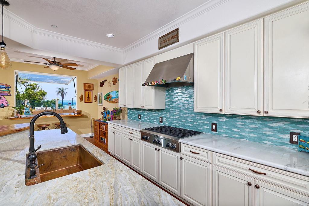 2744 Carlsbad Blvd. 204