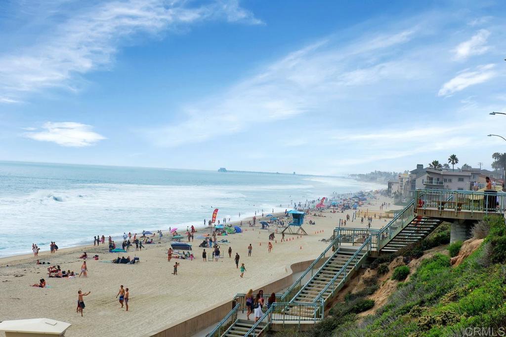 2744 Carlsbad Blvd. 204