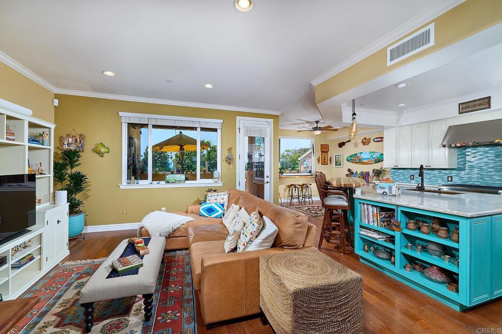 2744 Carlsbad Blvd. 204