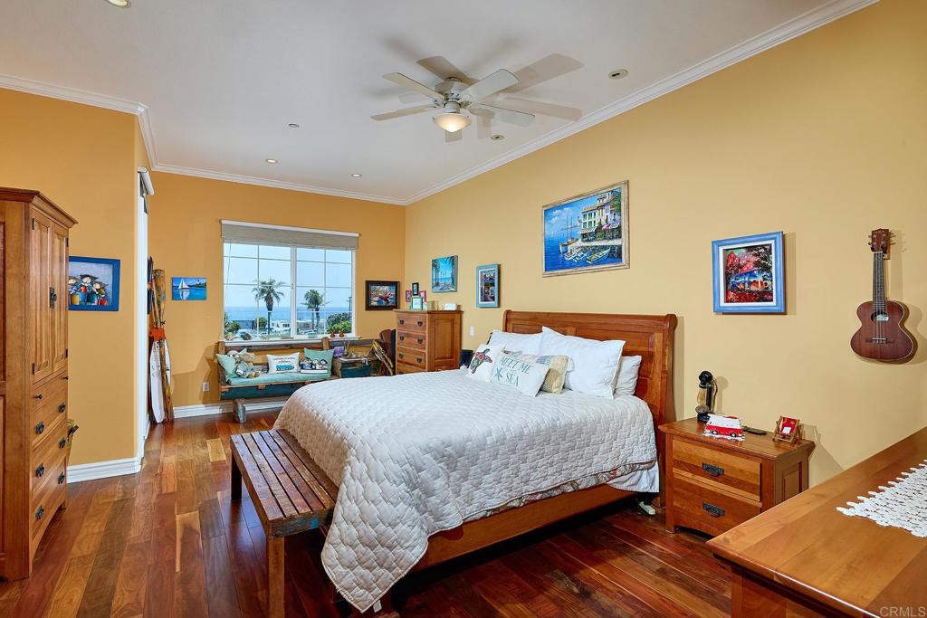 2744 Carlsbad Blvd. 204