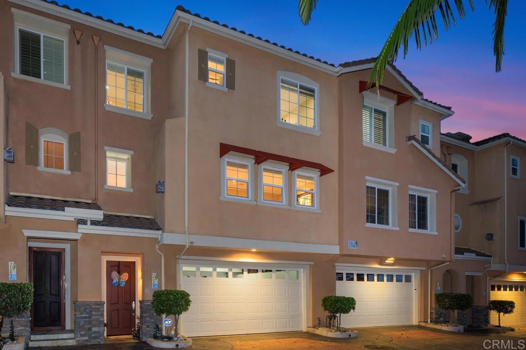 2744 Carlsbad Blvd. 204