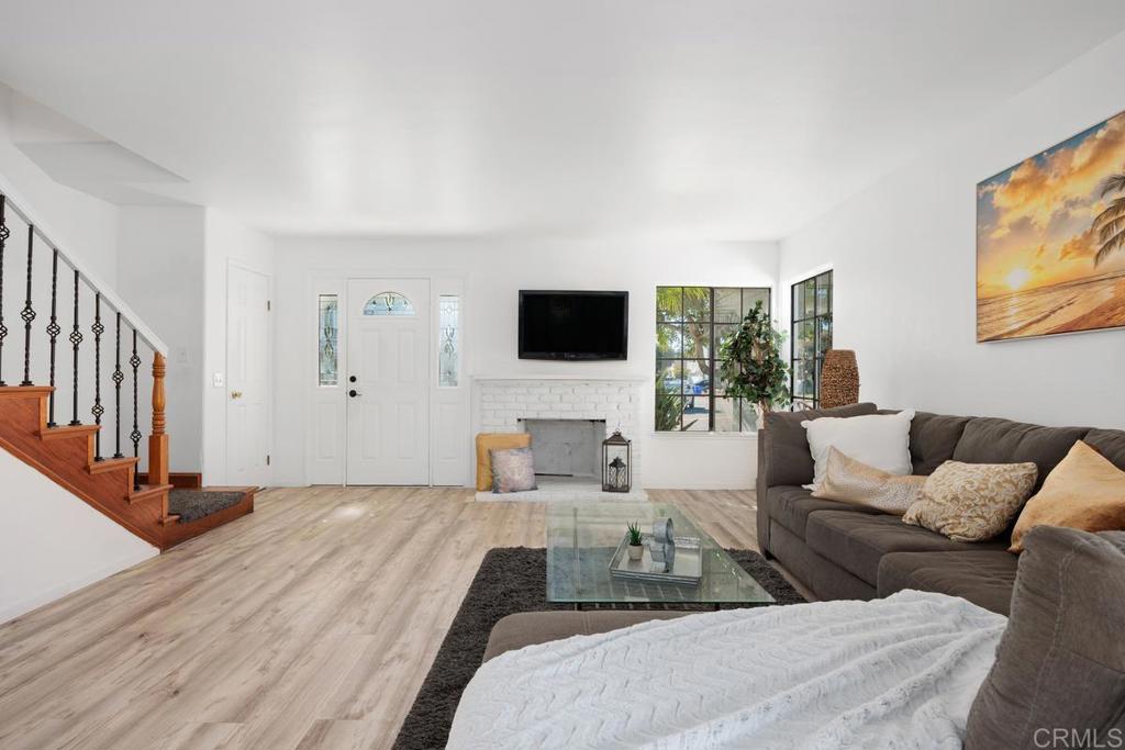 450 Anchor Way