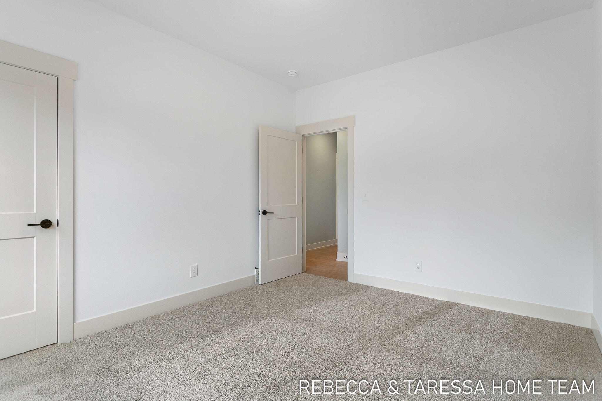 6022 Vesper Drive, #23
