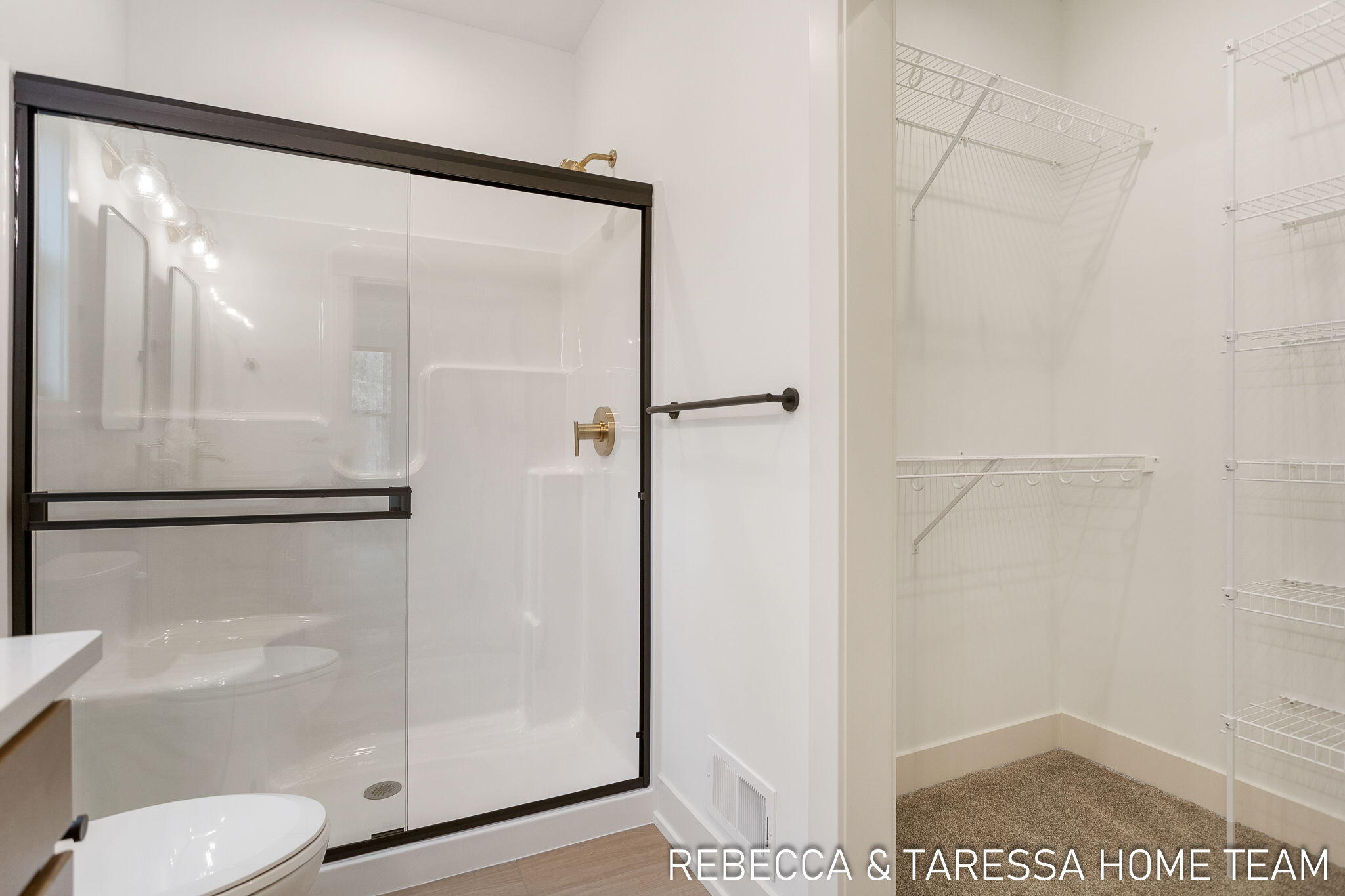 6022 Vesper Drive, #23