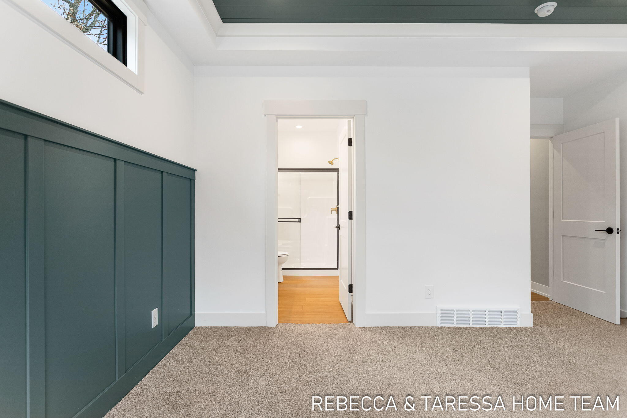6022 Vesper Drive, #23