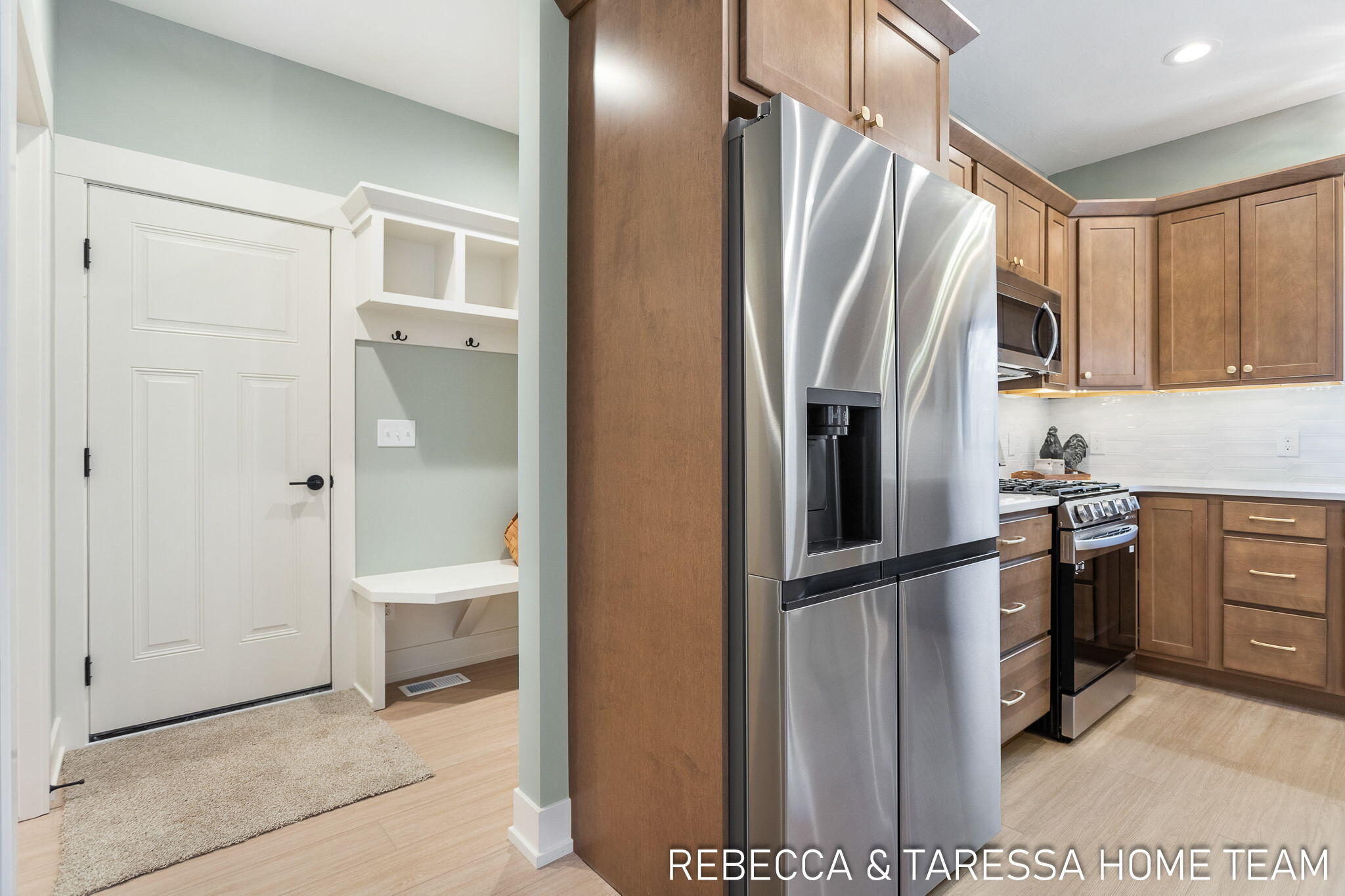 6022 Vesper Drive, #23