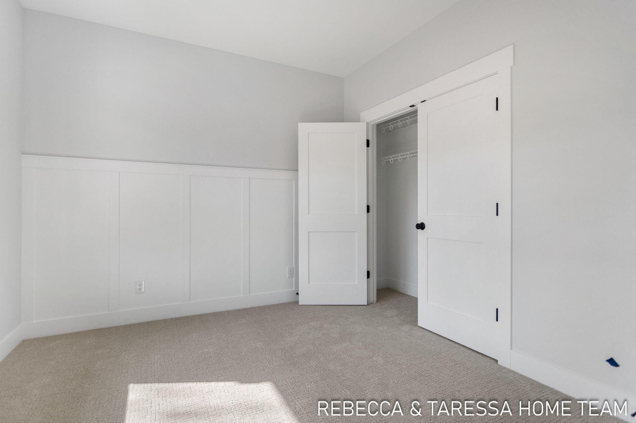 415 Sabine Drive, #27
