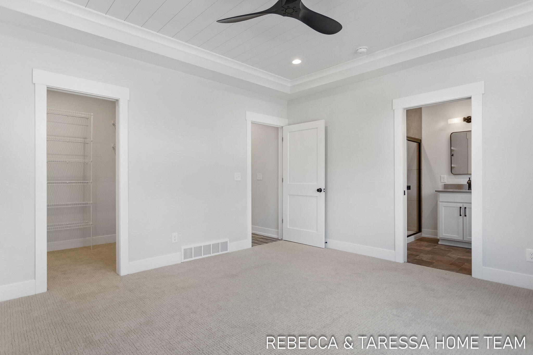 415 Sabine Drive, #27