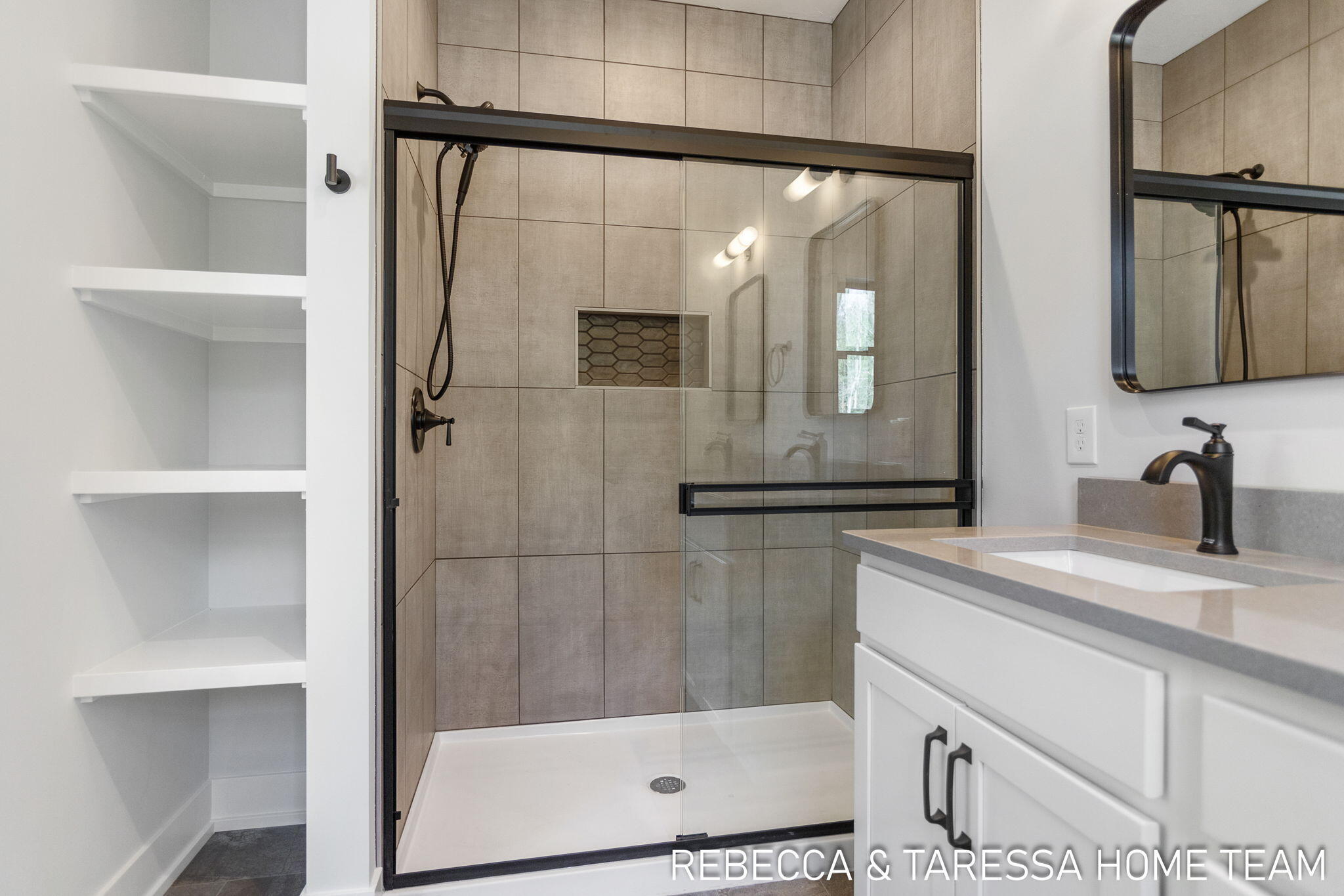 415 Sabine Drive, #27