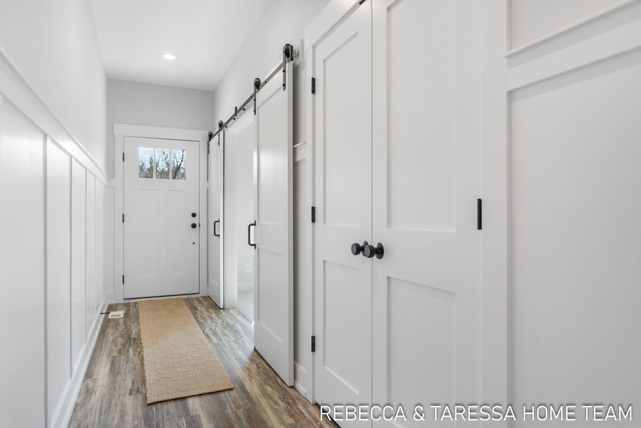 415 Sabine Drive, #27