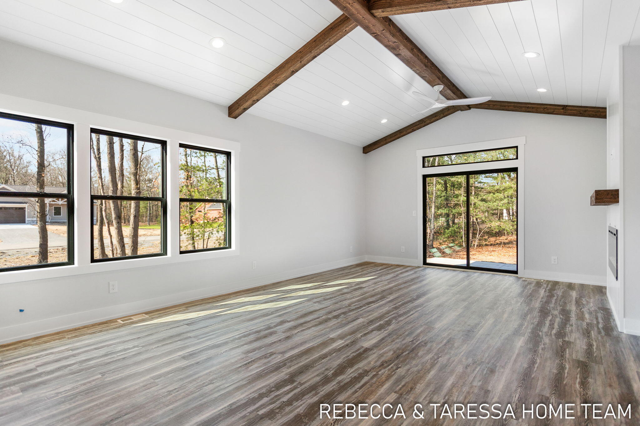 415 Sabine Drive, #27