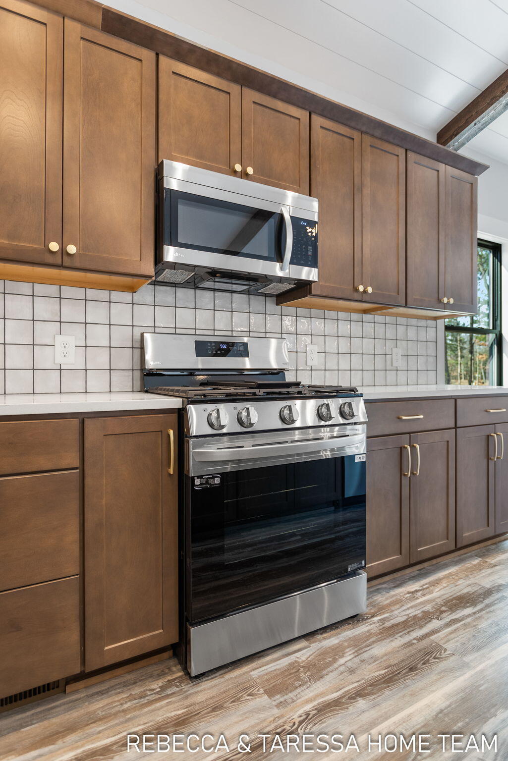 415 Sabine Drive, #27