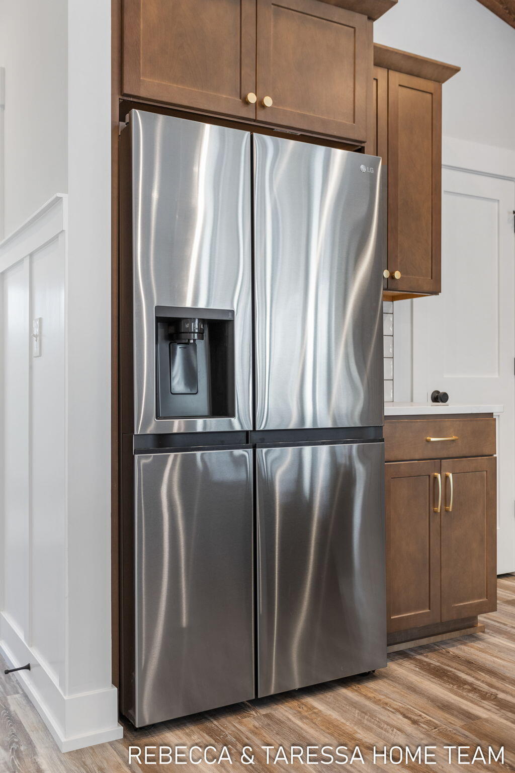 415 Sabine Drive, #27