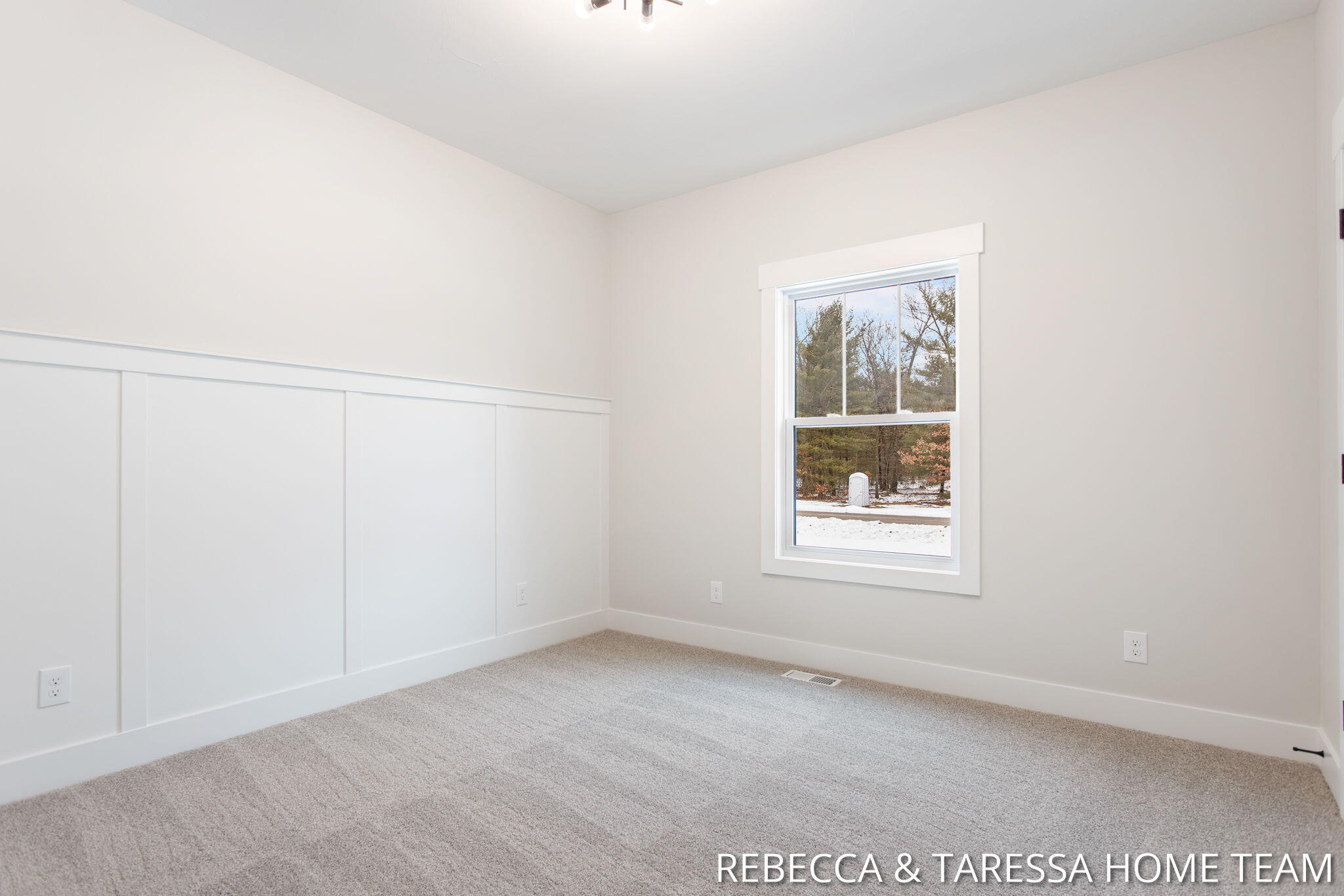 6033 Vesper Drive, 15