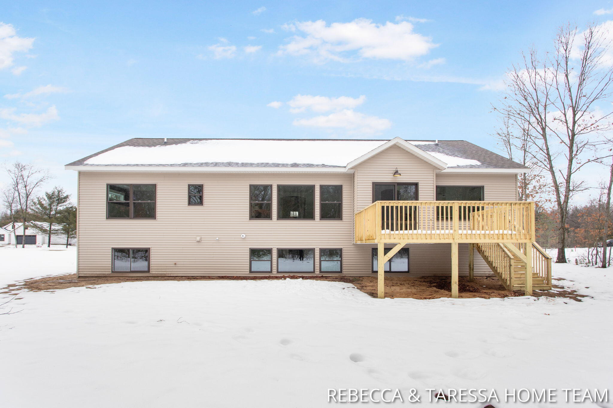 6033 Vesper Drive, 15