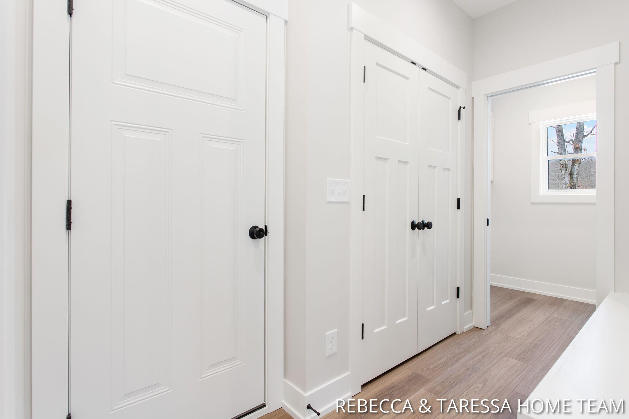 6033 Vesper Drive, 15