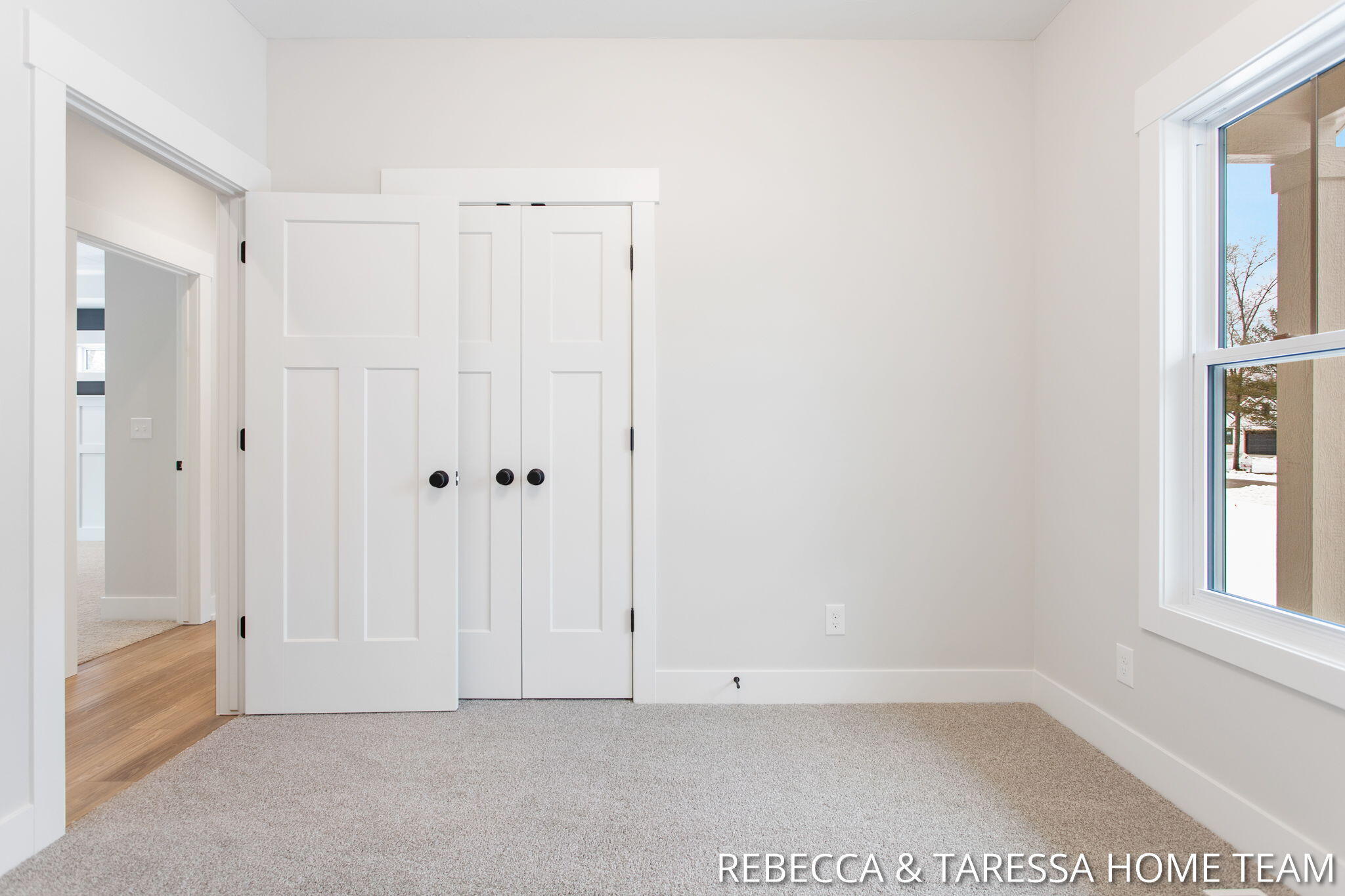 6033 Vesper Drive, 15